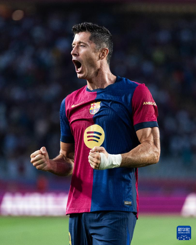 湖人主场141：116大胜老鹰终结3连败！詹姆斯31+9+10，东契奇27+12