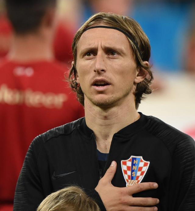 莱昂纳德35分哈登32+10 快船力克黄蜂近12战10胜