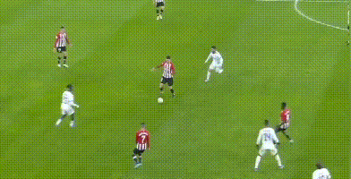 LPL遭受质疑，LCK众神却盛赞：Uzi是AD王者，强到近乎无法喘息！