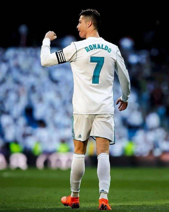 皇马连续5年参加西超杯决赛，追平巴萨保持的纪录